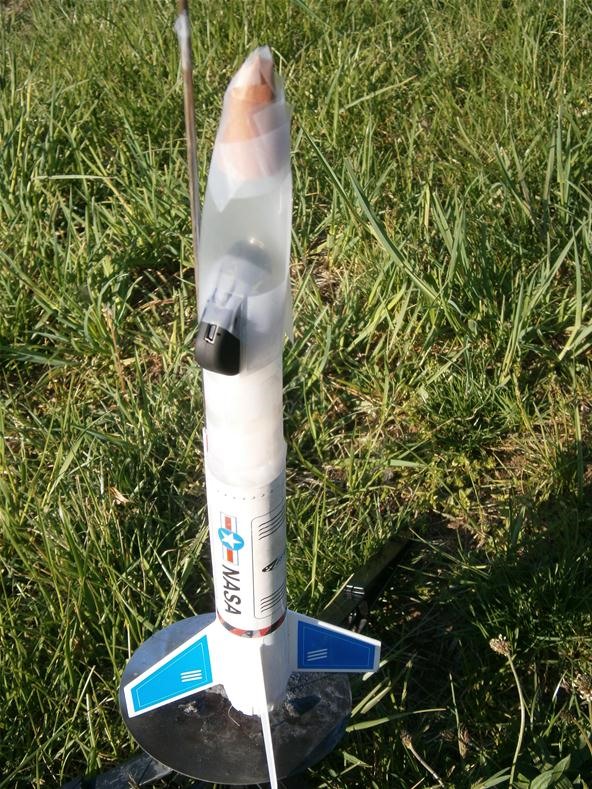 Galactic Invasion: How I Record Backyard Flights with a Cheap, Embeddable DIY Rocket Cam