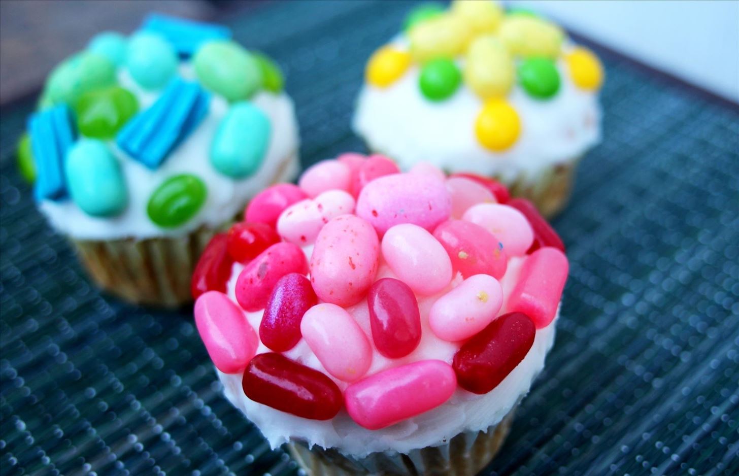 This Easy Tip Will Make Your Homemade Cupcakes Look More Professional
