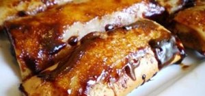 Make Filipino turon (sweet snack)