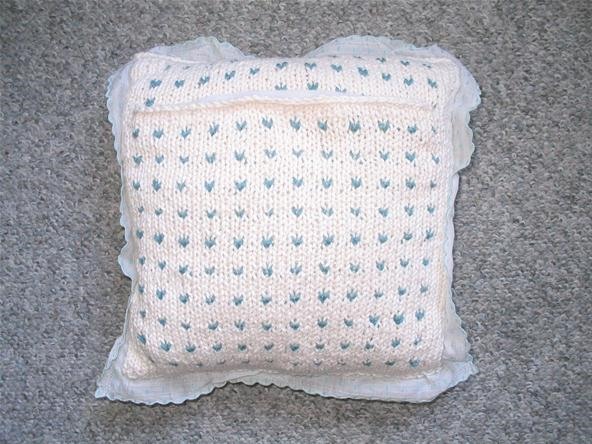 How to Make a Pillow Using a Vintage Handkerchief
