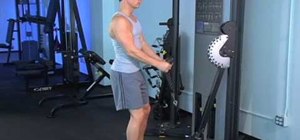 Strengthen your biceps with rope hammer curls