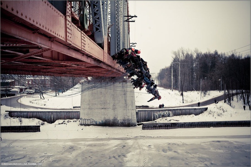 Russian Roulette Bridge Jumping
