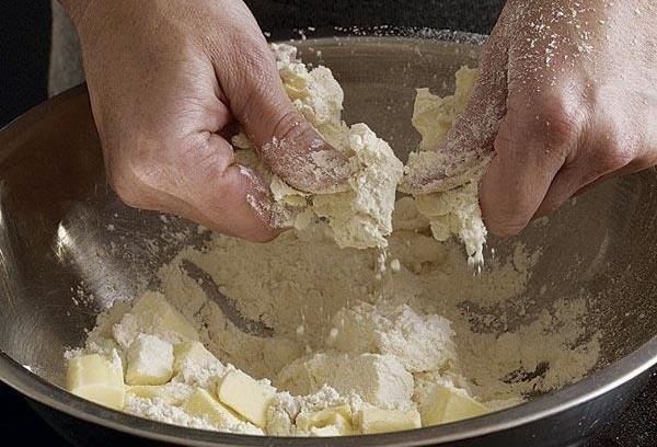 Food Hacks Explains: What Makes or Breaks a Perfect Pie Crust (& Why)