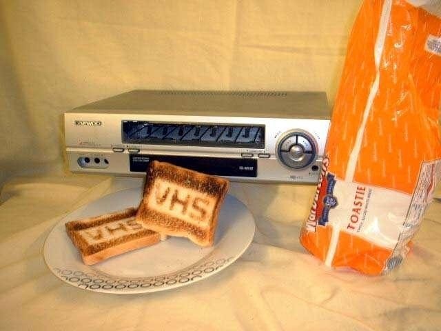 Make Toast Cooler by Modding a VHS Player into a Working Toaster