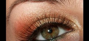 Create a bronzy green summer eye makeup look