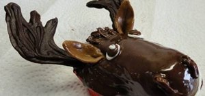 Decorate a chocolate moose-shaped cupcake
