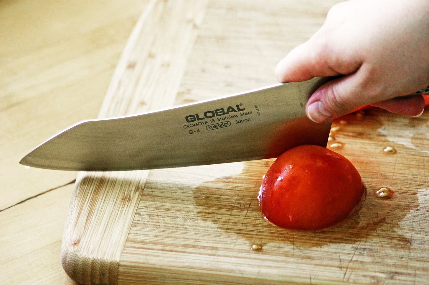 How to Cut Tomatoes the Right Way