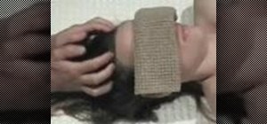 Give a Shiatsu head massage