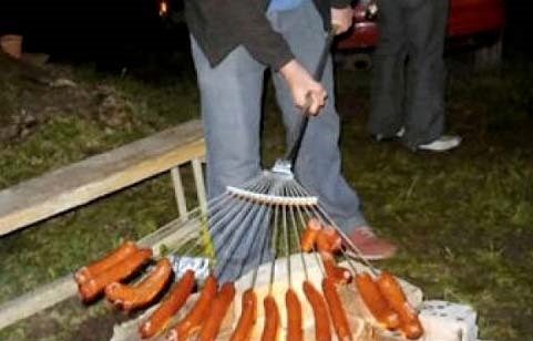 Who Says Gardening and Hot Dogs Don't Mix?