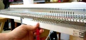 Hang a cast on comb for knitting machines