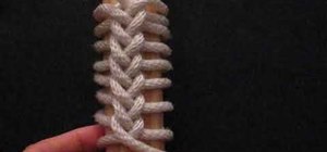Tie a single-strand Ringbolt hitch knot