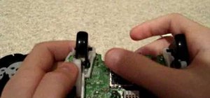 Take apart and reassemble an Xbox 360 controller