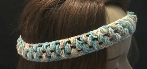 Crochet a puff-stitched stretchy headband