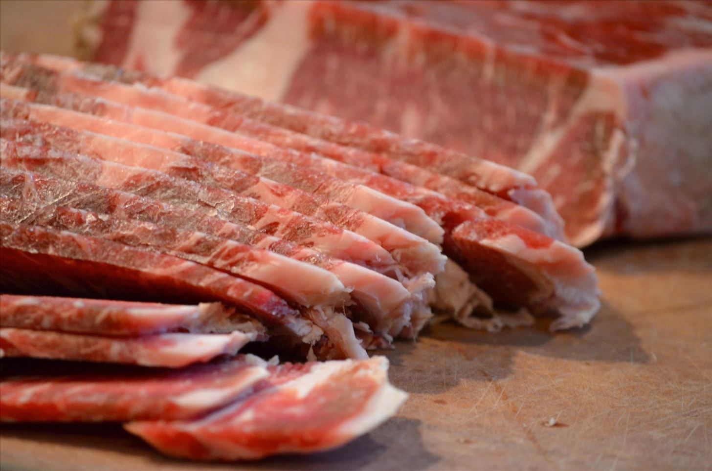 The Essential Secrets for Perfectly Slicing Meat