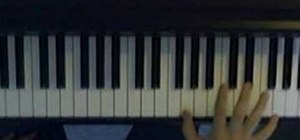 Play advanced blues riffs in G on the piano