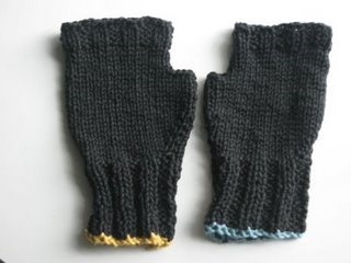 How to Knit Fingerless Mitts