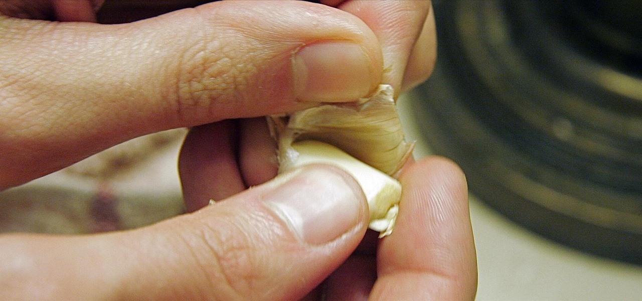 Easily Peel Garlic Using the Twist & Snap Method