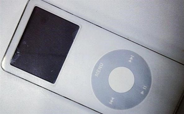How to Swap Your Old 1st Gen iPod Nano for a New, Free 6th Gen Model from Apple