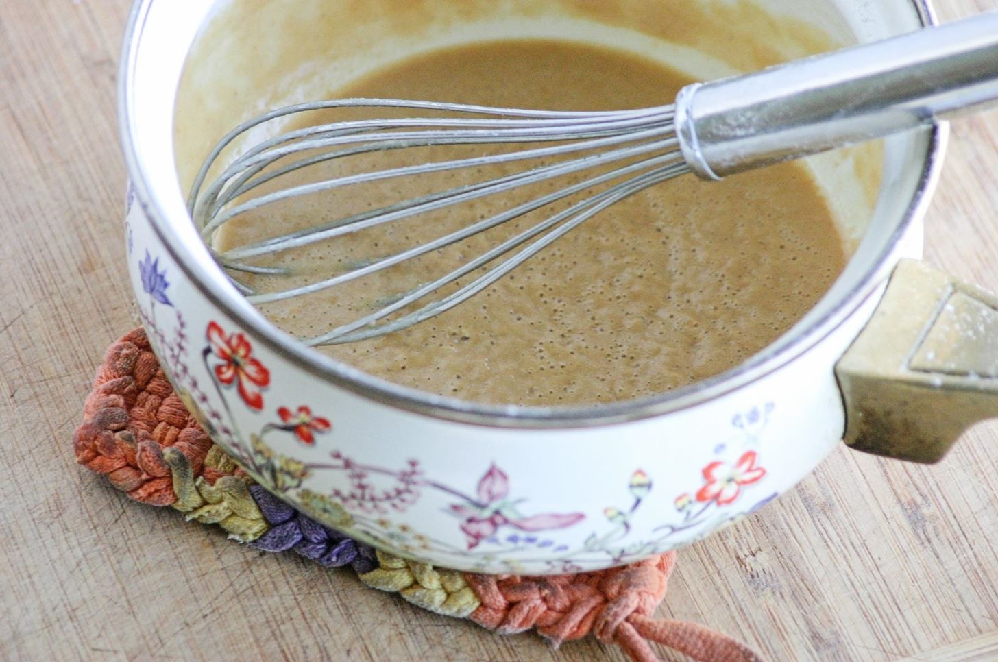 Avoid a Gravy Disaster with These Saucy Tips