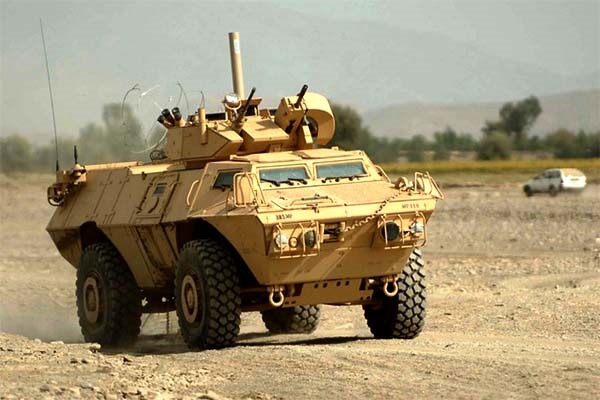 U.S. Army Drops $461 Mil on Hummer-Tank Hybrid Wet Dream