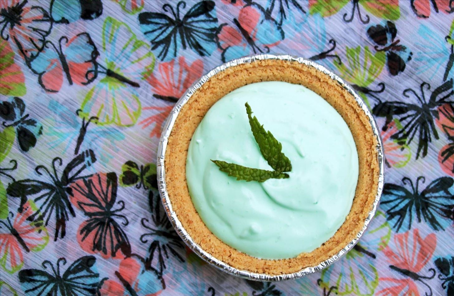 How to Make Spiked Grasshopper Pies in Your Microwave