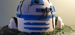 Star Wars R2D2 Dagobah Swamp Cake.