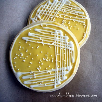 Holiday Cookies: Lab Mice, Chocolate Atoms & Gingerbread Scientists