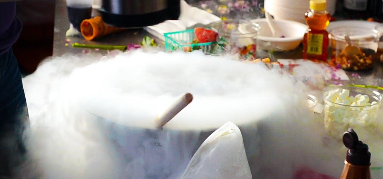 Liquid Nitrogen, the Trendiest Element in Modern Cooking