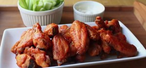 Make sauce for buffalo chicken wings