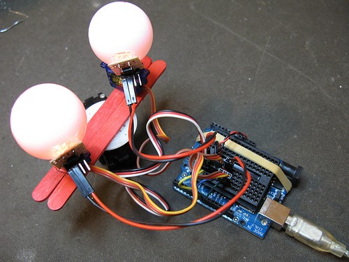 Hack Together Creepy Arduino Shifty-Eyeballs For Halloween