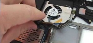 Repair a MacBook Pro 17" - Right speaker removal