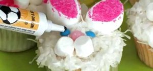 Make Easter bunny cupcakes