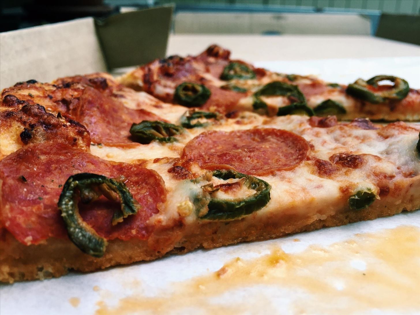 Why Cold, Leftover Pizza Always Tastes So Damn Good