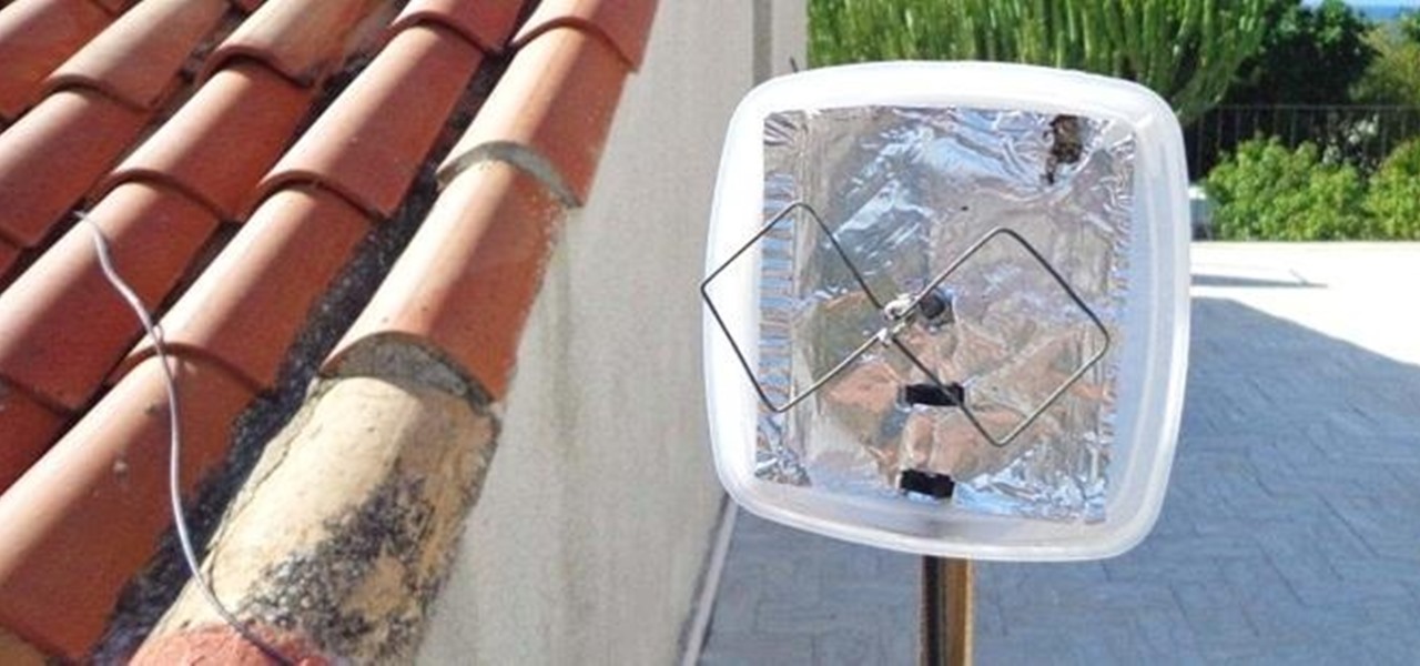 Extend Your Wi-Fi Signal with This Super Cheap and Easy-to-Make Directional Biquad Antenna