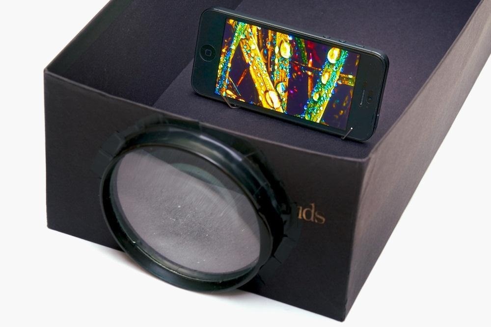 How to Turn a Cardboard Box into a Cheap DIY Smartphone Projector