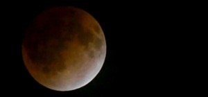 Time-Lapse Video of the Total Lunar Eclipse of 12/10/11