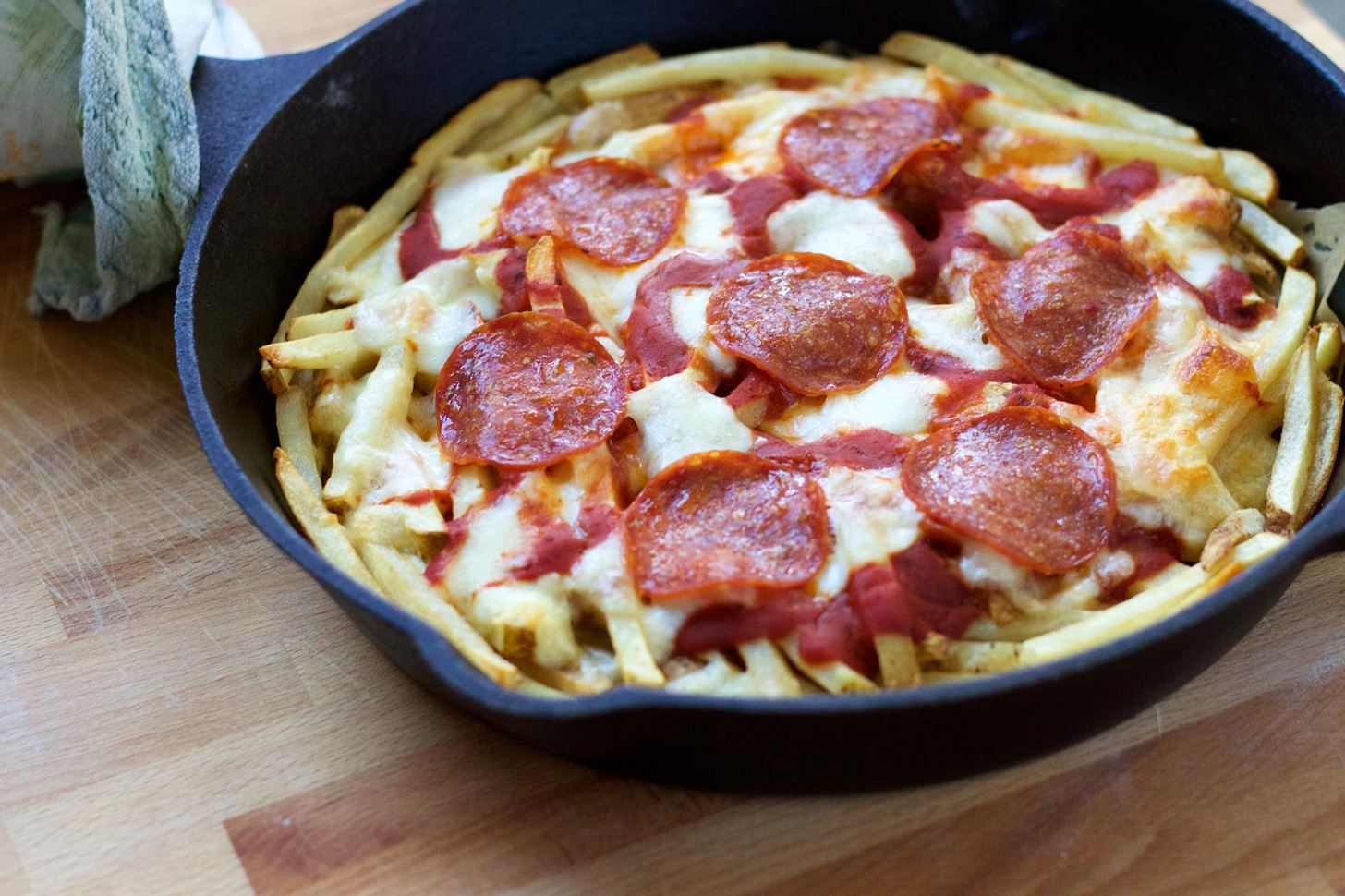 French Fry Pizza Crust—Your Drunk Self Will Thank You Later