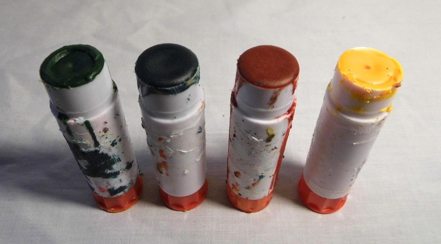Recycle Your Kid's Crayon Nubs into Bigger, Cleaner Pushup Crayons