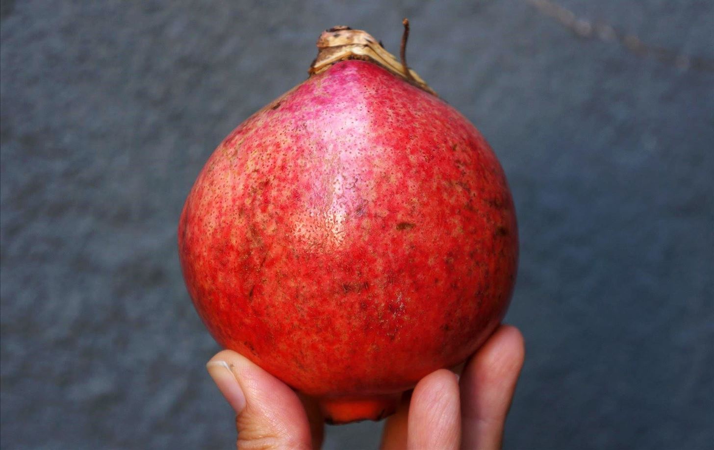 Deseed a Pomegranate with Your Bare Hands (& No Mess)