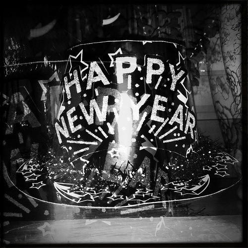 Get Inspired! 20 New Year's Eve Photos Taken with Cell Phones