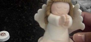 Make an angel out of fondant icing