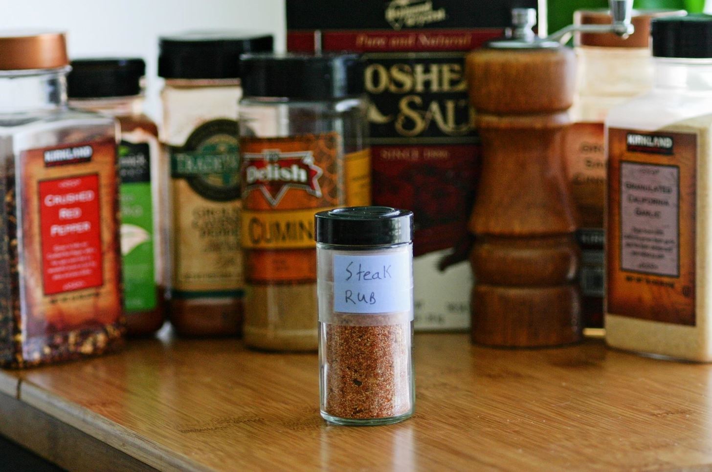 Why You Should Be Making Your Own Spices at Home