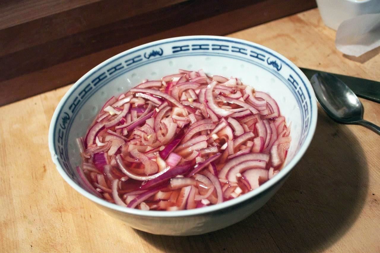Use These Restaurant Secrets to Reduce the Pungency of Raw Onions