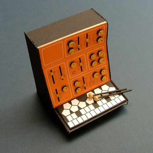 Retro Electronics Papercraft For the Brazil '66 Crowd