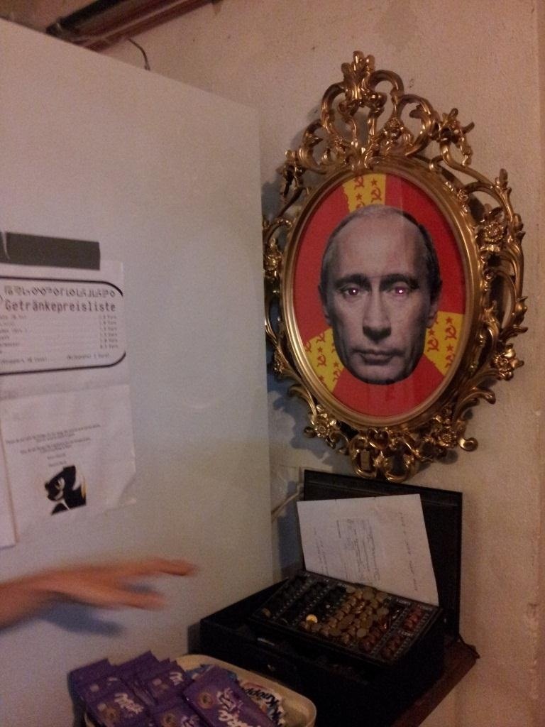 Make Your Own Creepy 'Puta Putin' to Guard Your Stuff (Or Scare Your Roommate)