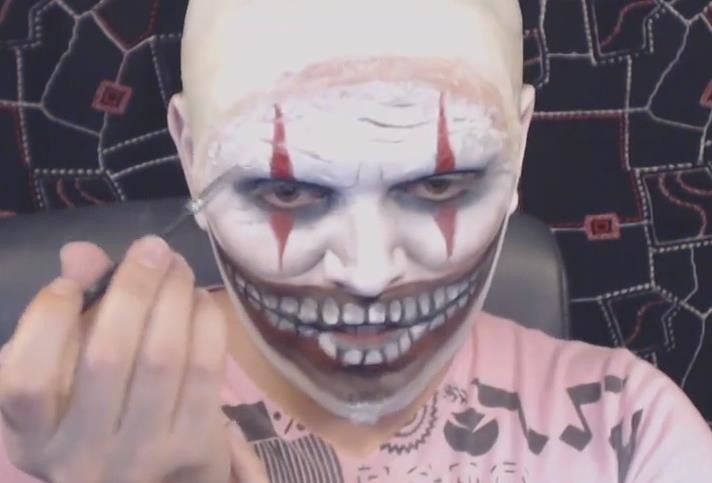 AHS: DIY Twisty the Clown Makeup FX Ideas for Halloween