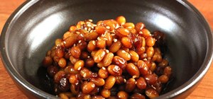 Make kong jang, a Korean soybean sidedish