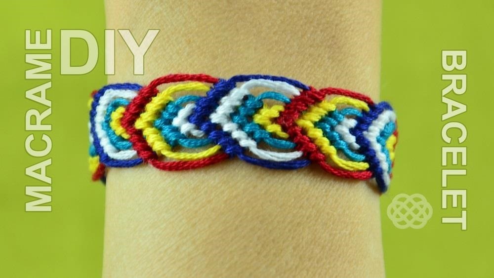 How to Macrame Leaves for a Friendship Bracelet (Nice on Both Sides)