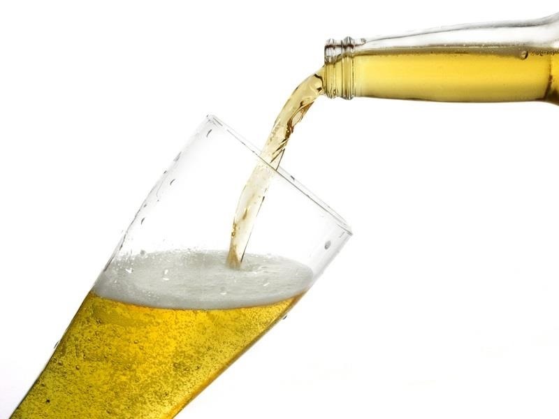 Beer Science: How to Pour the Perfect Glass of Beer Every Single Time
