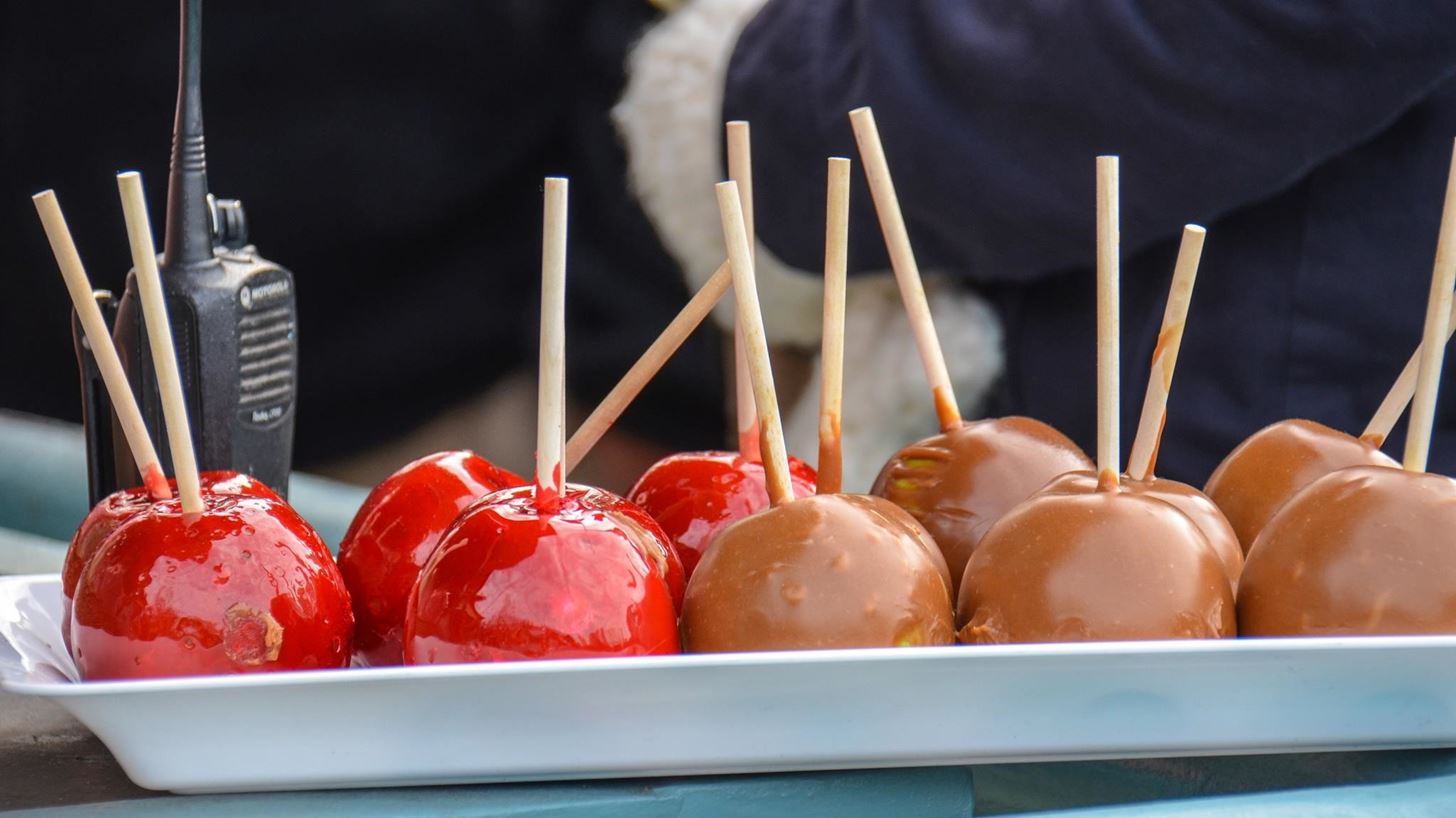 Candy vs. Caramel: Which Halloween Apple Reigns Supreme? [DEBATE]